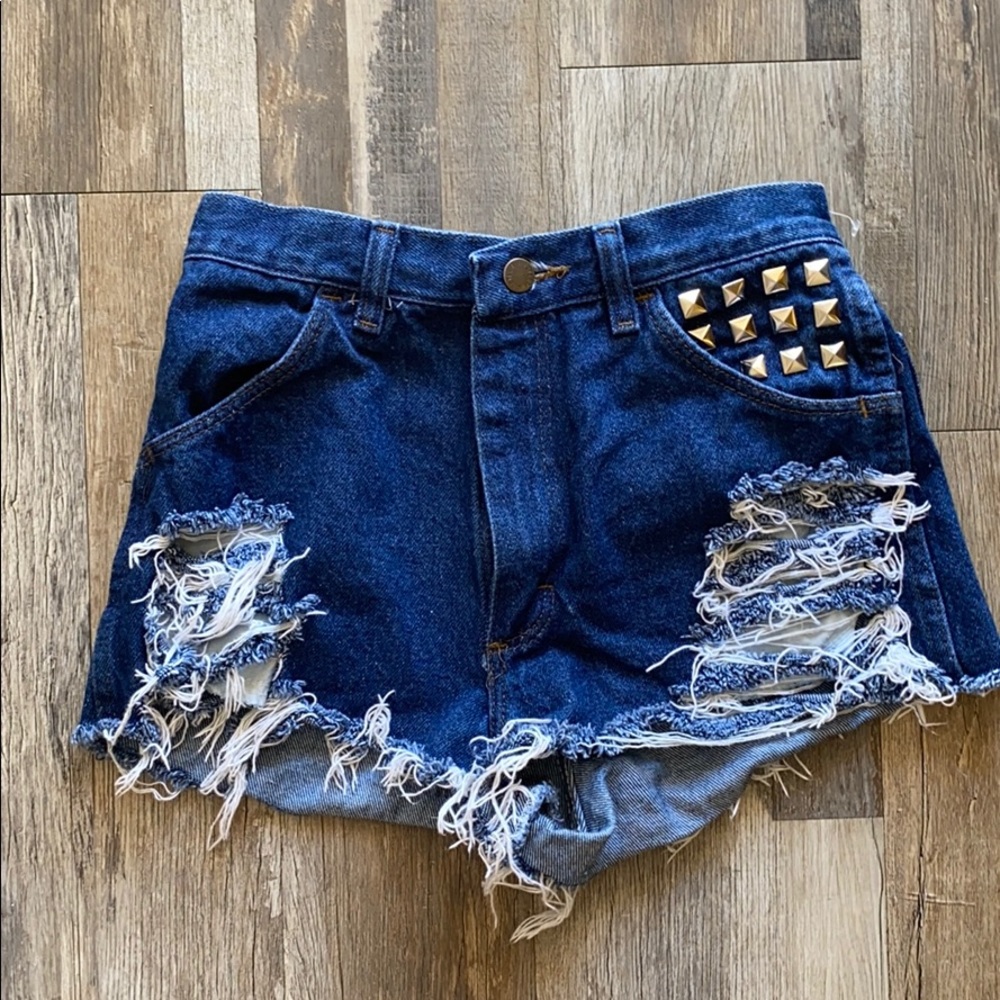 High Waisted Jeans Shorts studded ripped